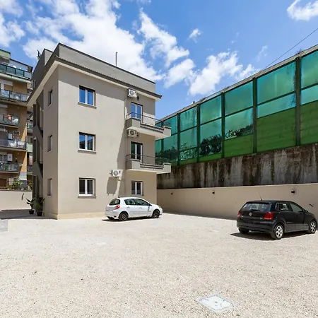 Nyaraló Eco Domus Sun *
